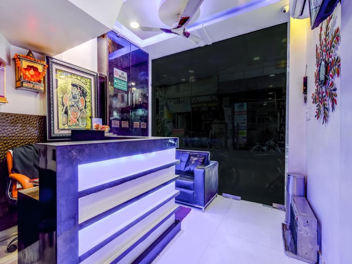 Hotel Sarthak Palace - By Pooja Hospitality Neu-Delhi Exterior foto